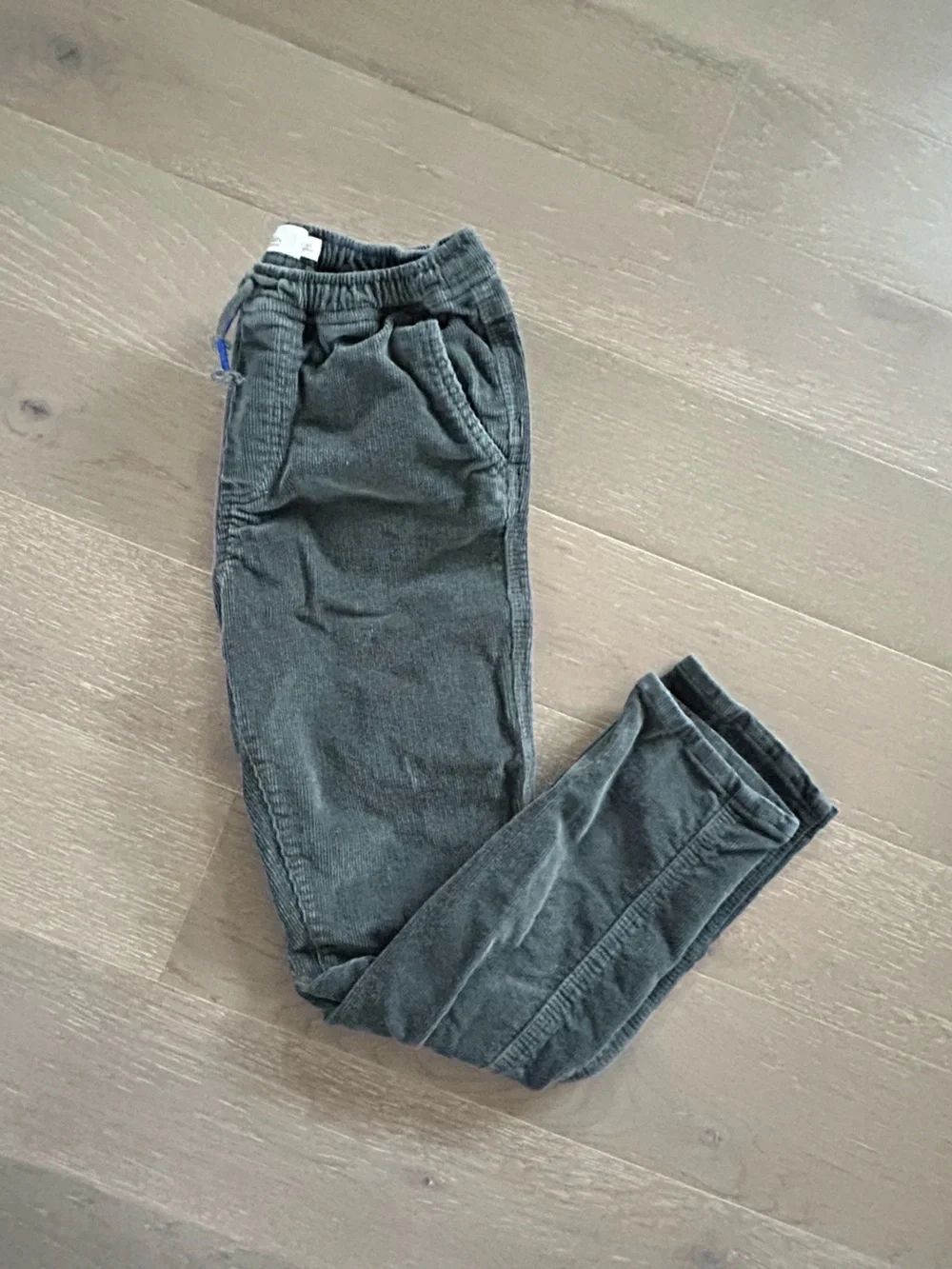 Boden boys corduroy Skinny Jeans in Olive